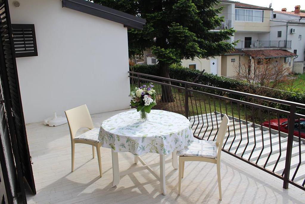 Appartement Pineta House Vidos à Poreč Chambre photo