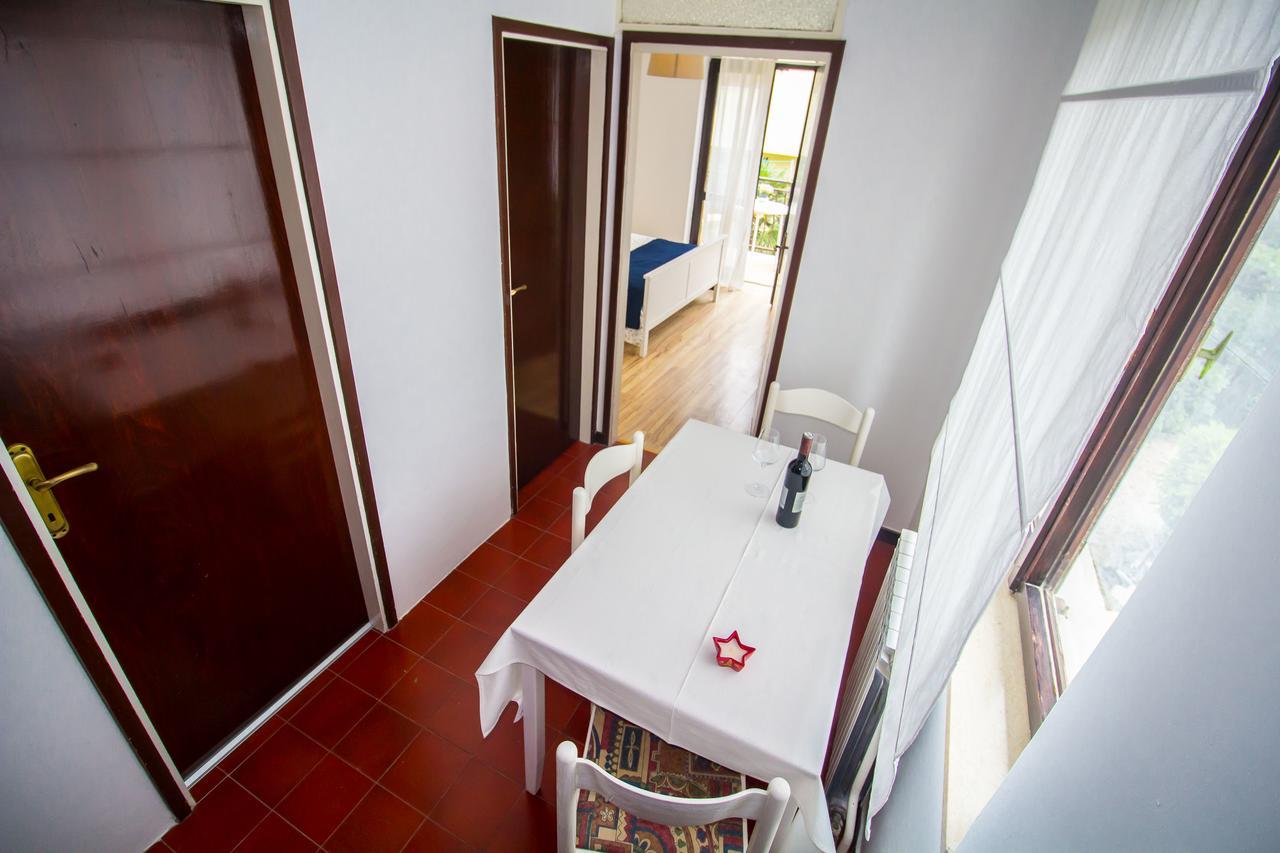 Appartement Pineta House Vidos à Poreč Extérieur photo