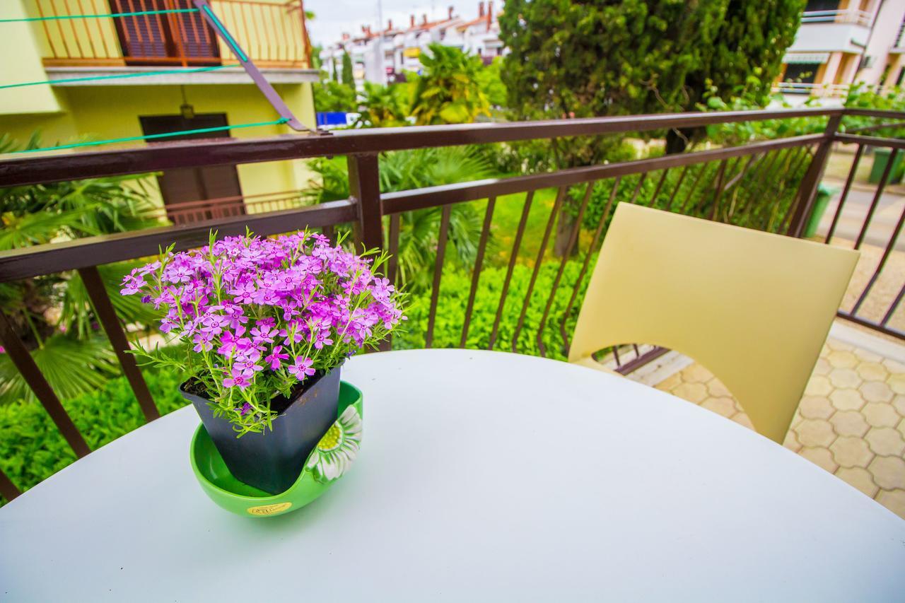 Appartement Pineta House Vidos à Poreč Extérieur photo